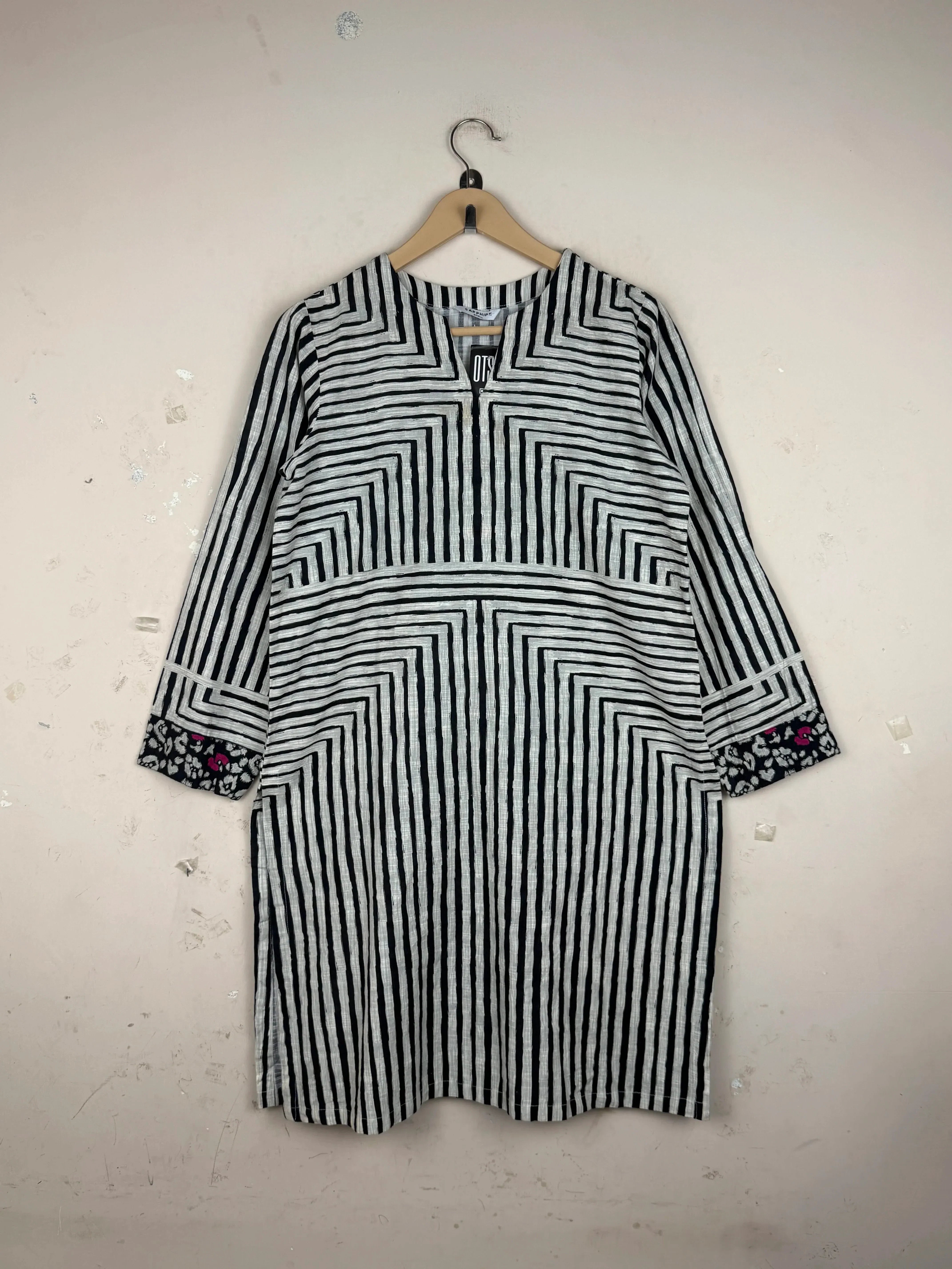 Premium Condition Summer Kurti | Preloved SAPPHIRE | Beige Cotton | Thrift Shop for Womens Islamabad Pakistan | OTS