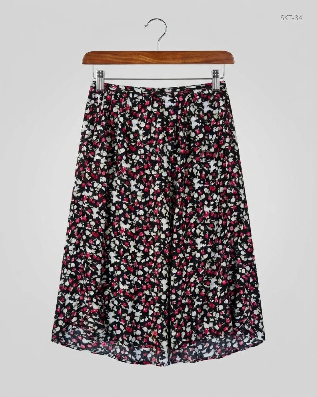 Excellent Condition Women's skirts | Preloved CUT LABEL | Multi Viscose | Thrift Shop for Lahore Pakistan | OTS