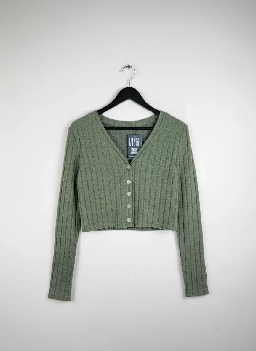 Excellent Condition Winter Crop Tops | Preloved Shein | Olive Polyester | Thrift Shop for Women Islamabad Pakistan | OTS
