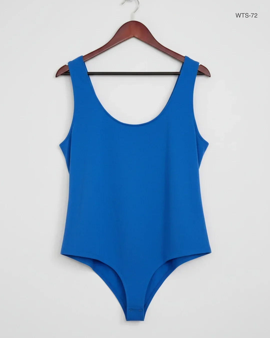Secondhand Branded Womens Tshirts by Primark, Blue Cotton fabric, Premium condition, for Women - Online Thrift Shop Lahore Pakistan