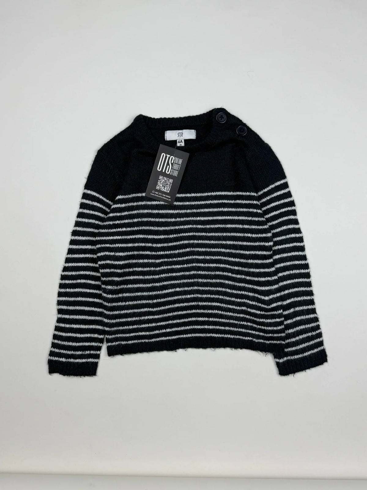 Premium Condition Boys Sweaters | Preloved STR | Black Wool | Thrift Shop for Boys Peshawar Pakistan | OTS