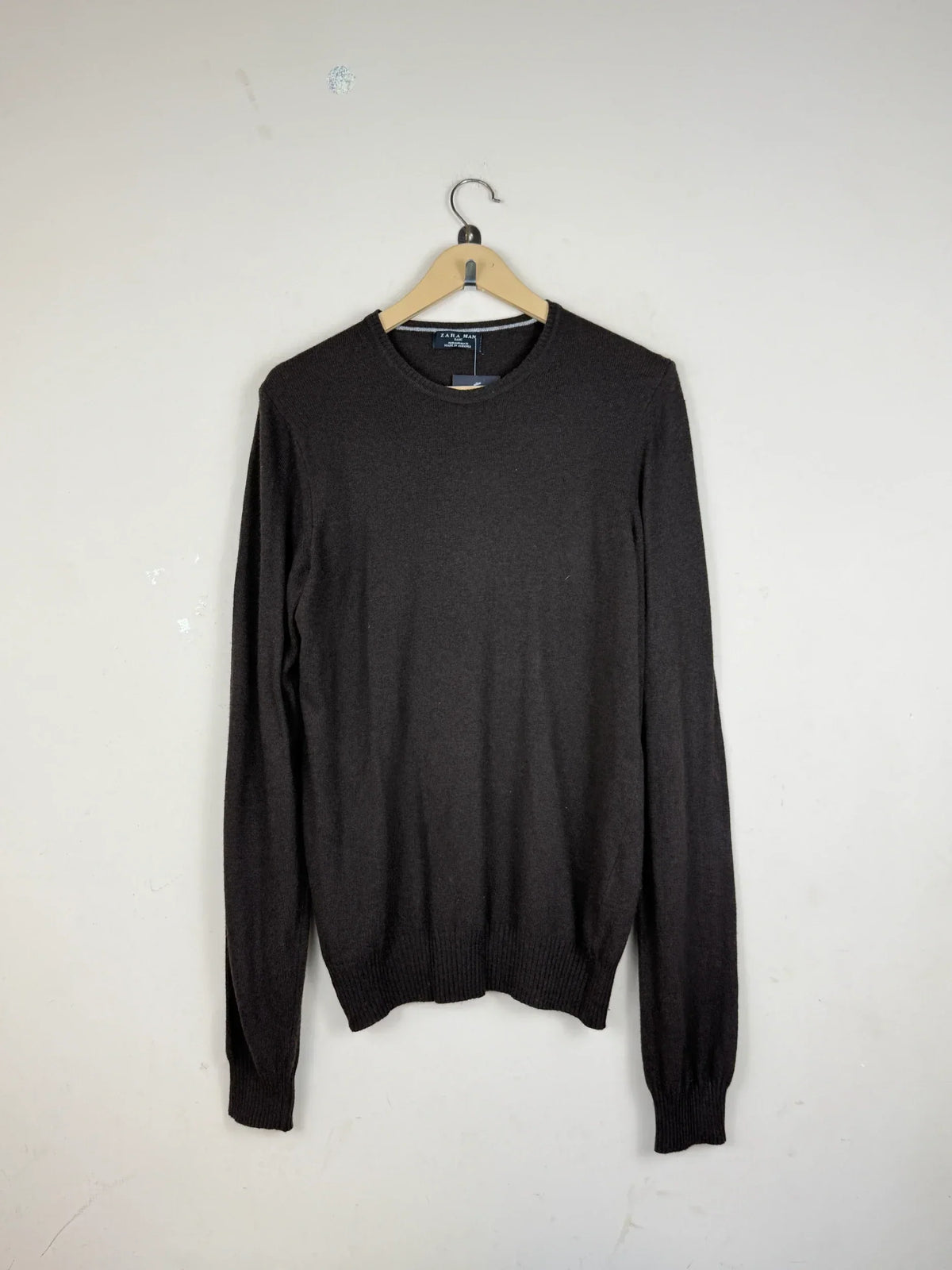 Secondhand Branded Men's Jumpers & Sweaters by Zara, Brown Viscose fabric, Premium condition, for Men - Online Thrift Shop Islamabad Pakistan