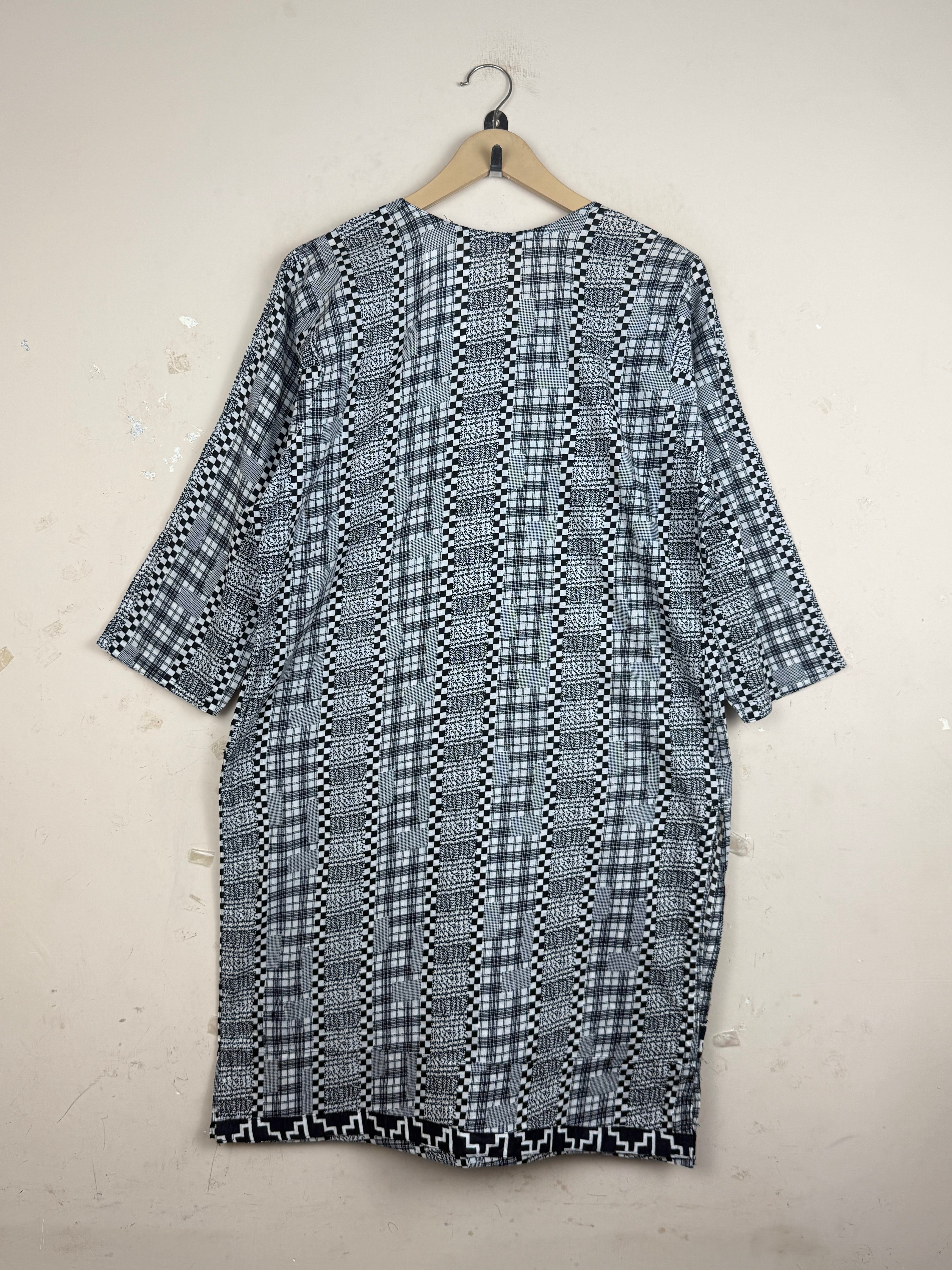 Buy Premium Summer Kurti in Black & White Lawn by CUT LABEL for Womens | OTS Thrift Store Pakistan
