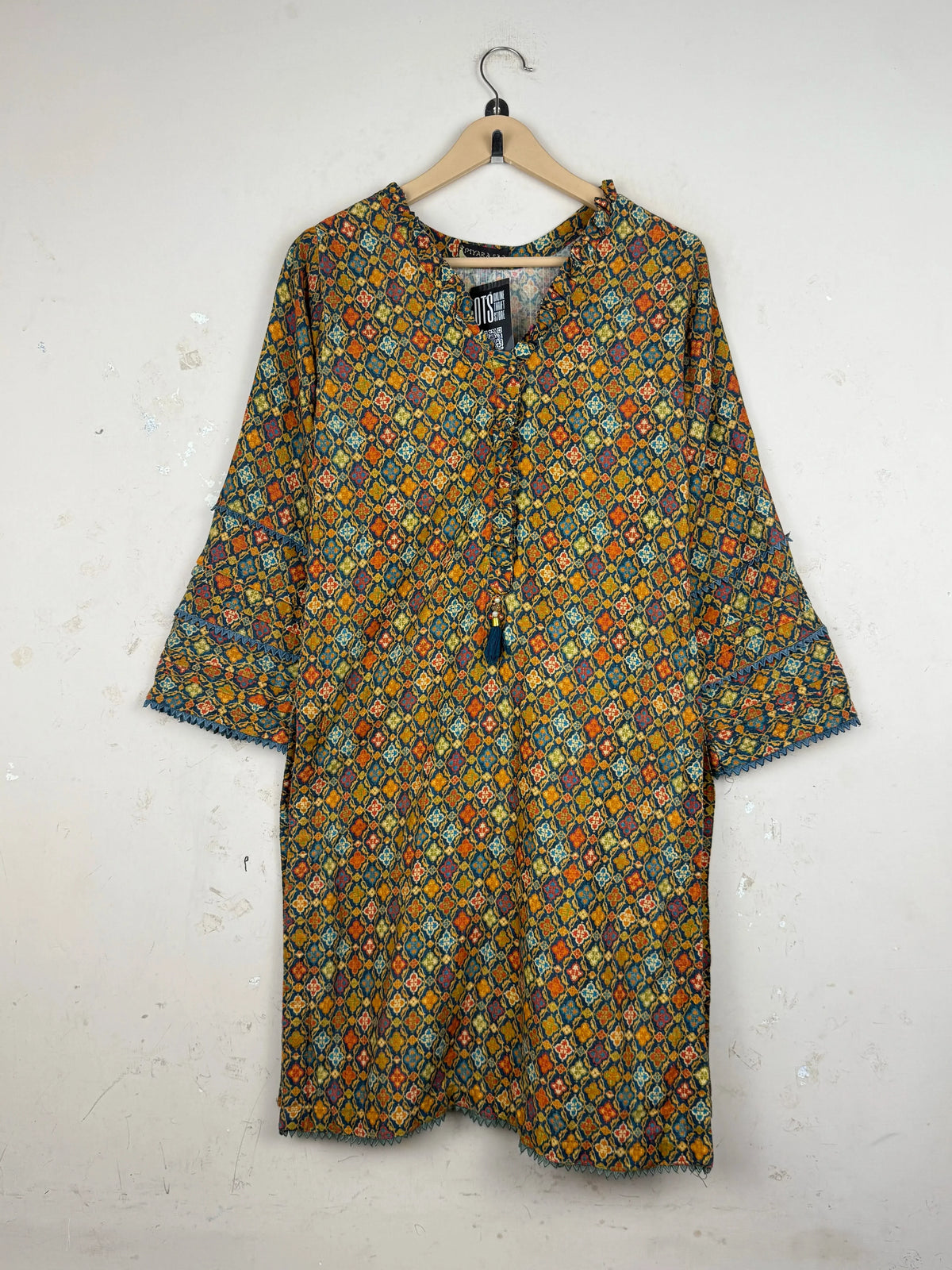 Shop Premium Summer Kurti by PIYARA SAA | Preloved Branded Clothes | Multi Cotton | Womens | OTS Thrift Store Lahore Pakistan
