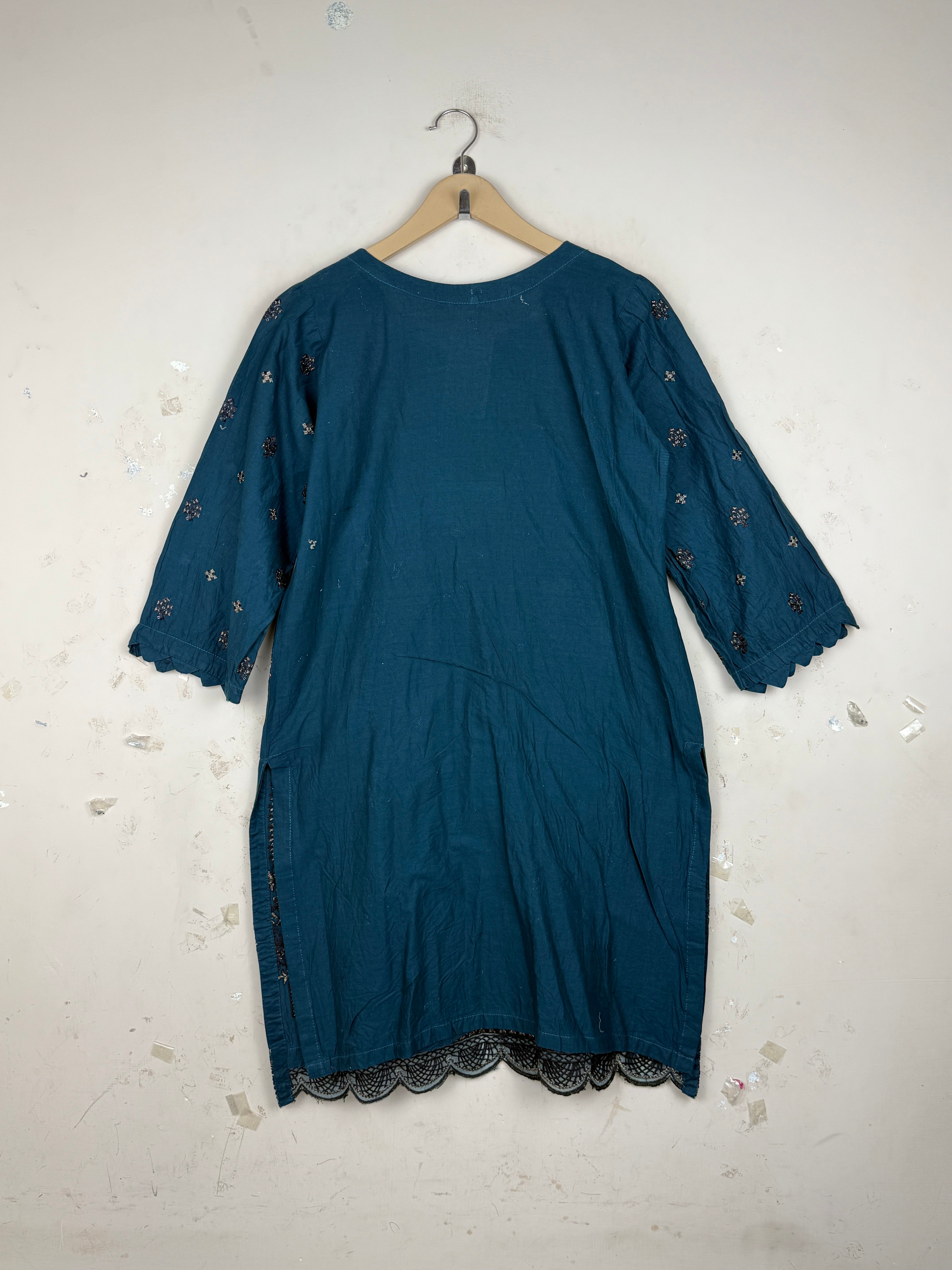 Buy Premium Summer Kurti in Green LAWN by Unknown for Womens | OTS Thrift Store Pakistan