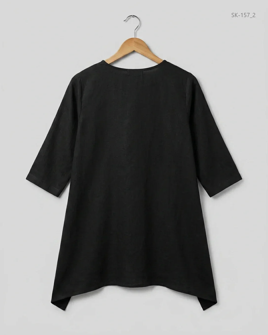 Shop Premium Condition Black Lawn Summer Kurti by REET for Womens at OTS - Online Thrift Store Pakistan (SK-157)