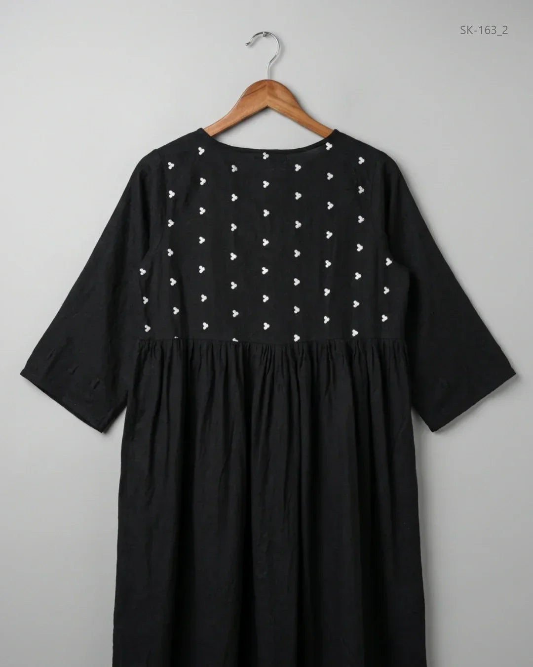 Preloved Summer Kurti by CHENONE in Black Cotton for Womens - Premium Condition | OTS Pakistan (SK-163)