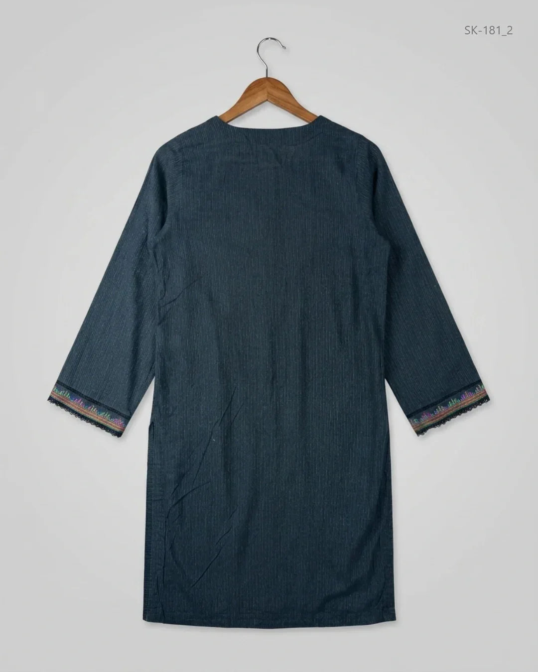 Buy Black Lawn Summer Kurti by CUT LABEL - Premium condition for Womens | Preloved OTS Pakistan (SK-181)