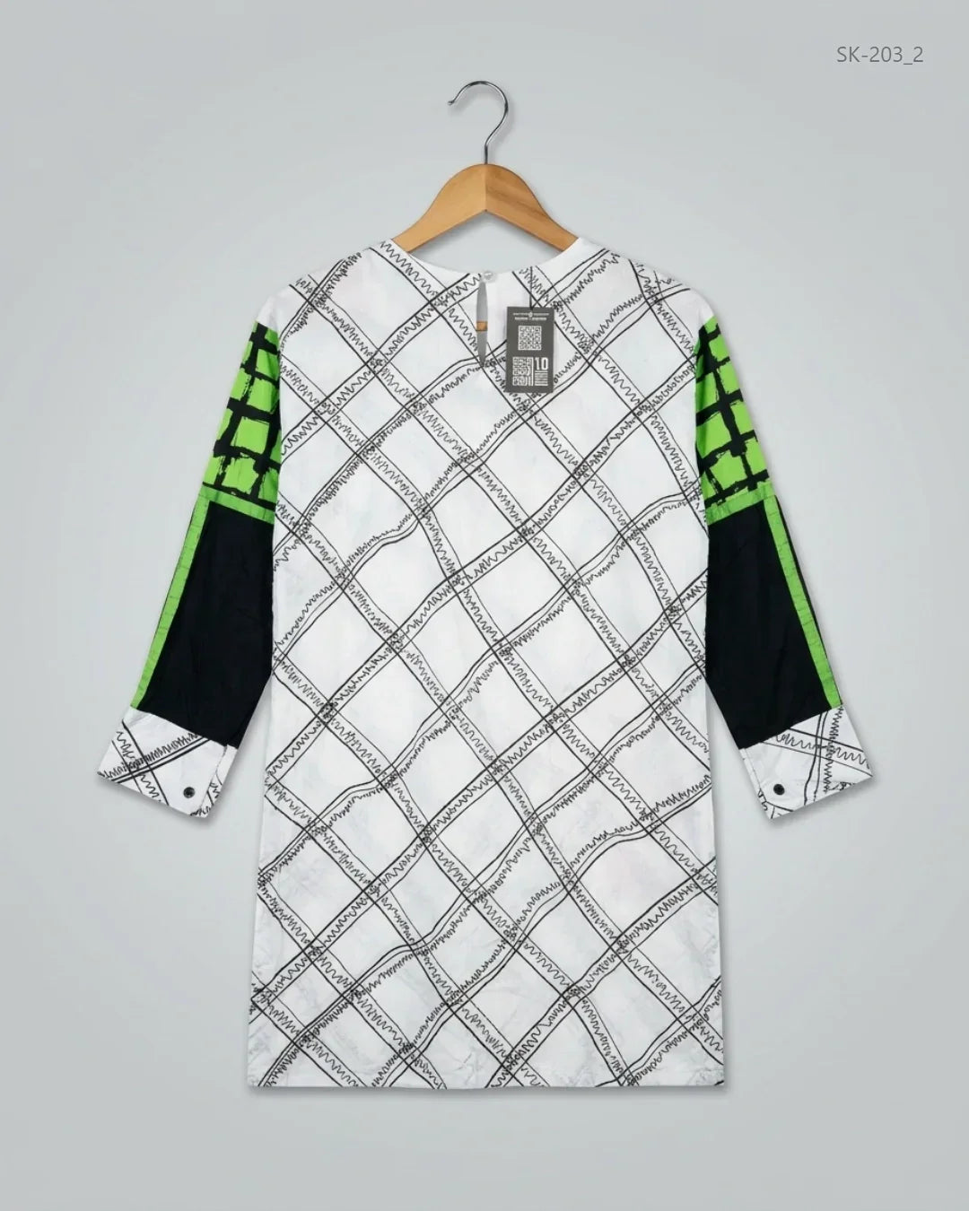 Order MAK Summer Kurti in Black & White Lawn for Womens - Excellent at Online Thrift Store Pakistan (SK-203)
