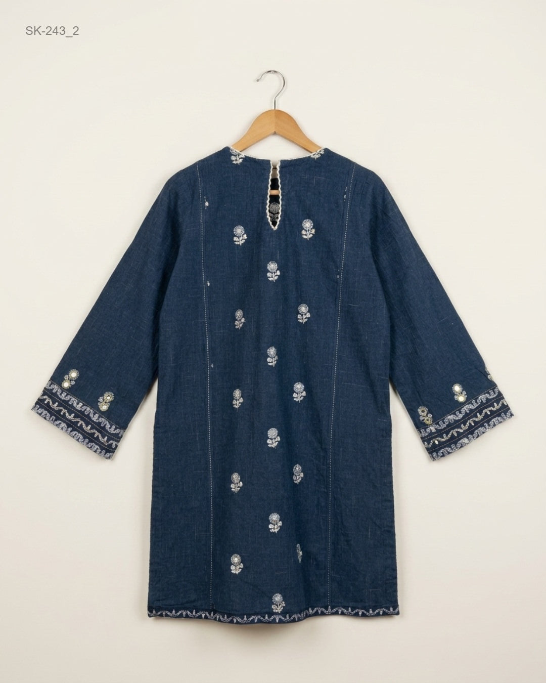 Order SAPPHIRE Summer Kurti in Gray Khadhar for Womens - Premium at Online Thrift Store Pakistan (SK-243)