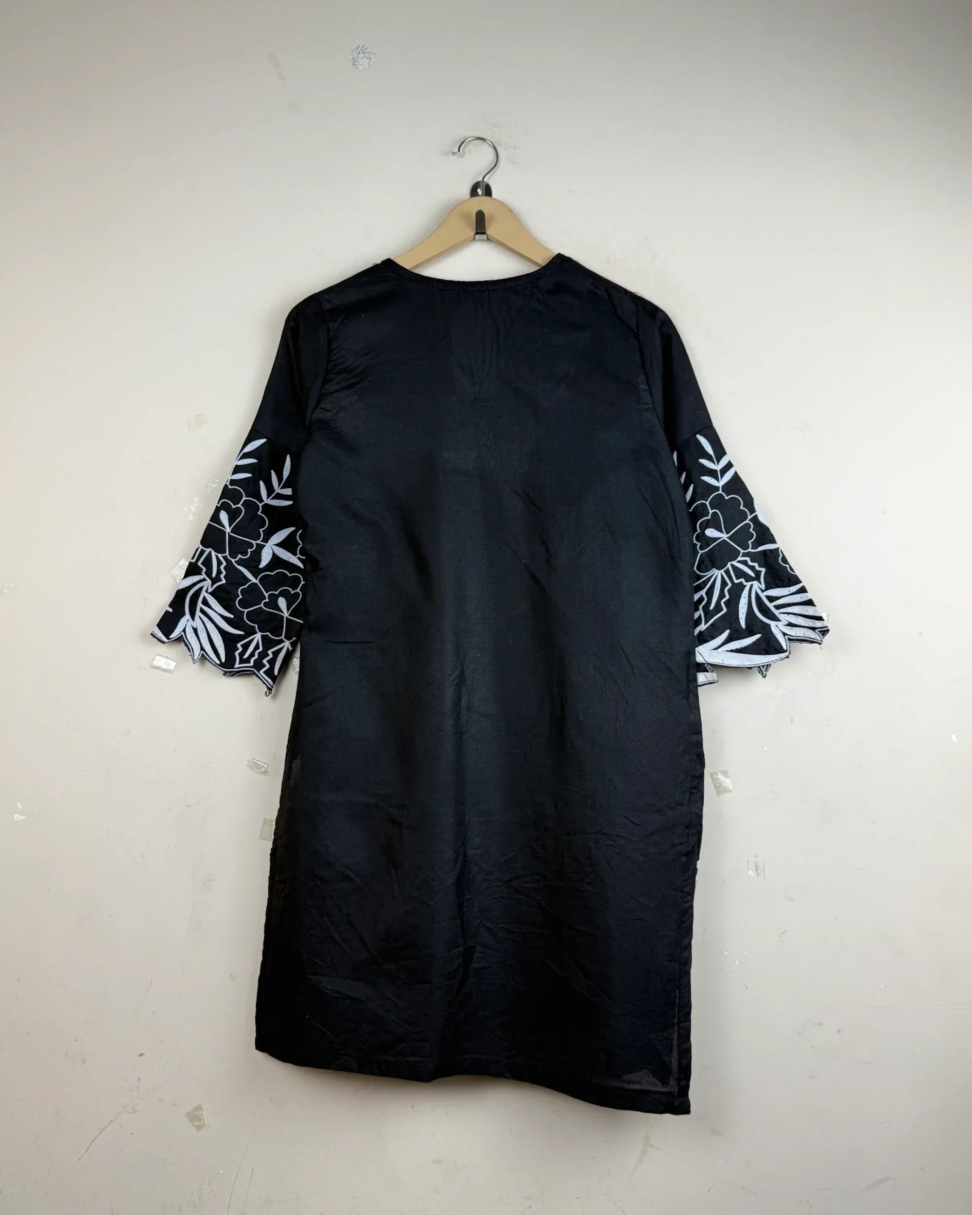 Buy Premium Summer Kurti in Black Cotton by Cut Label for | OTS Thrift Store Pakistan