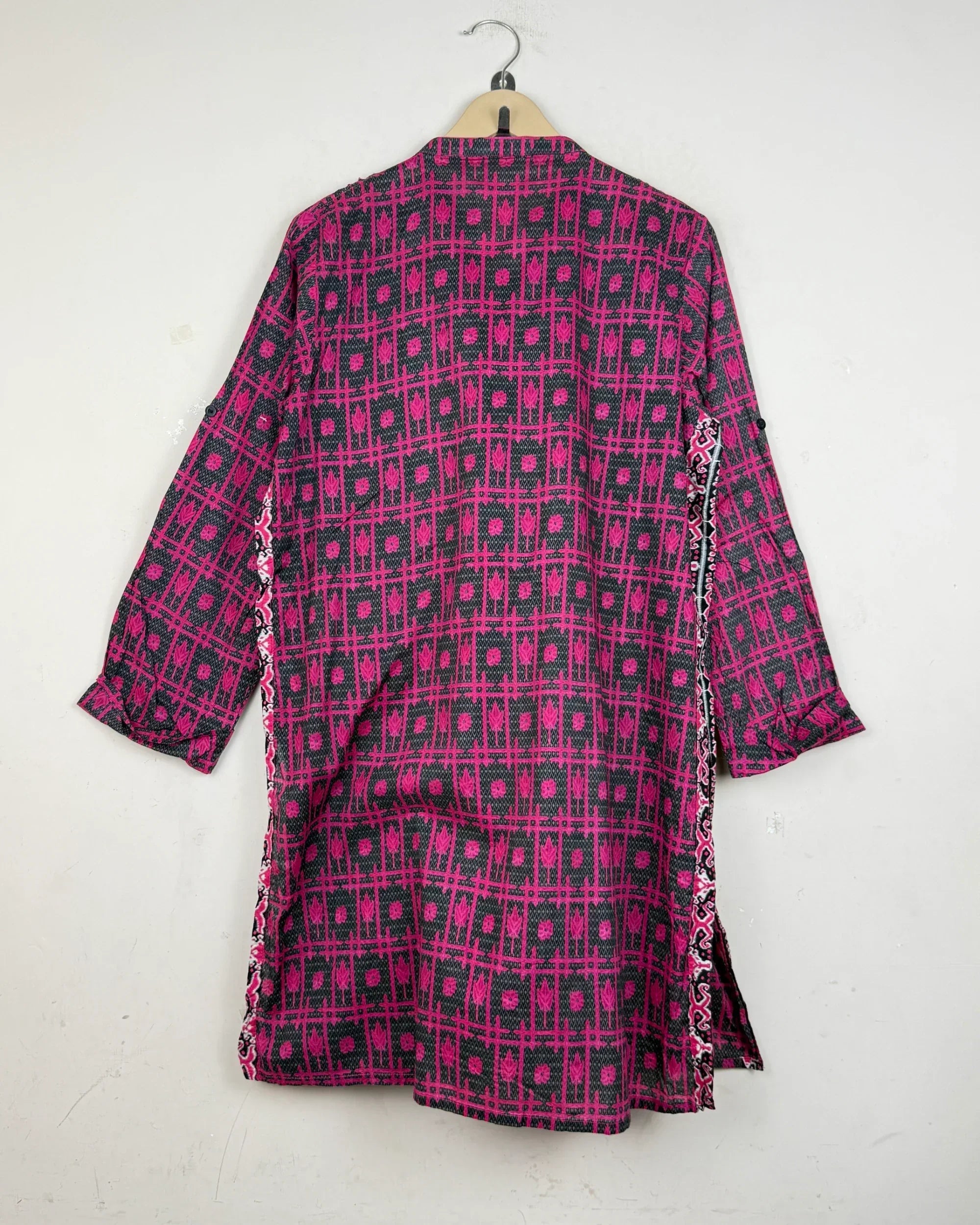 Buy Premium Summer Kurti in Black & Pink Lawn by Limelight for | OTS Thrift Store Pakistan