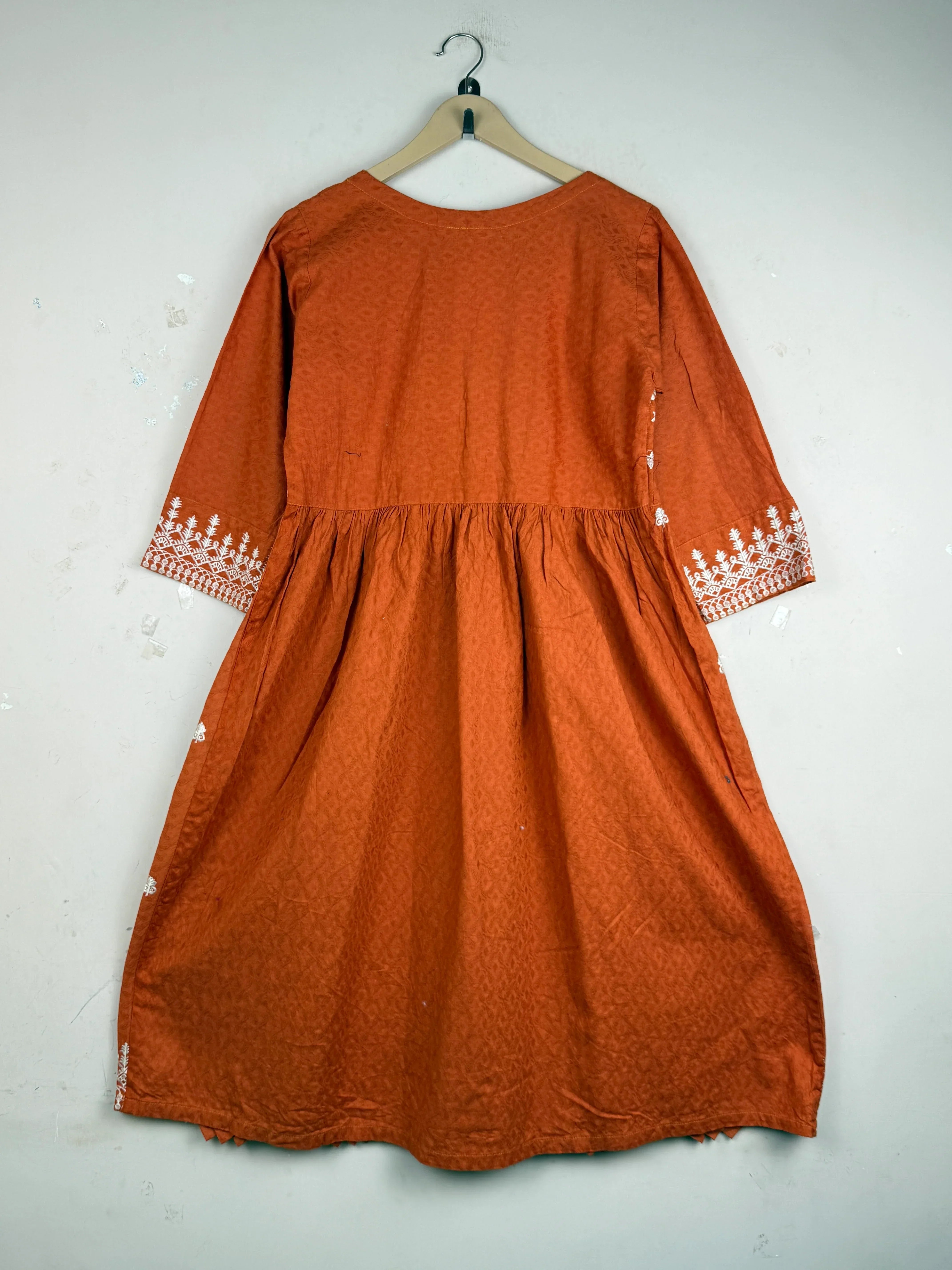 Preloved Summer Kurti by Sunny dot in Orange Cotton for Women - Premium Condition | OTS Pakistan (SK-93)