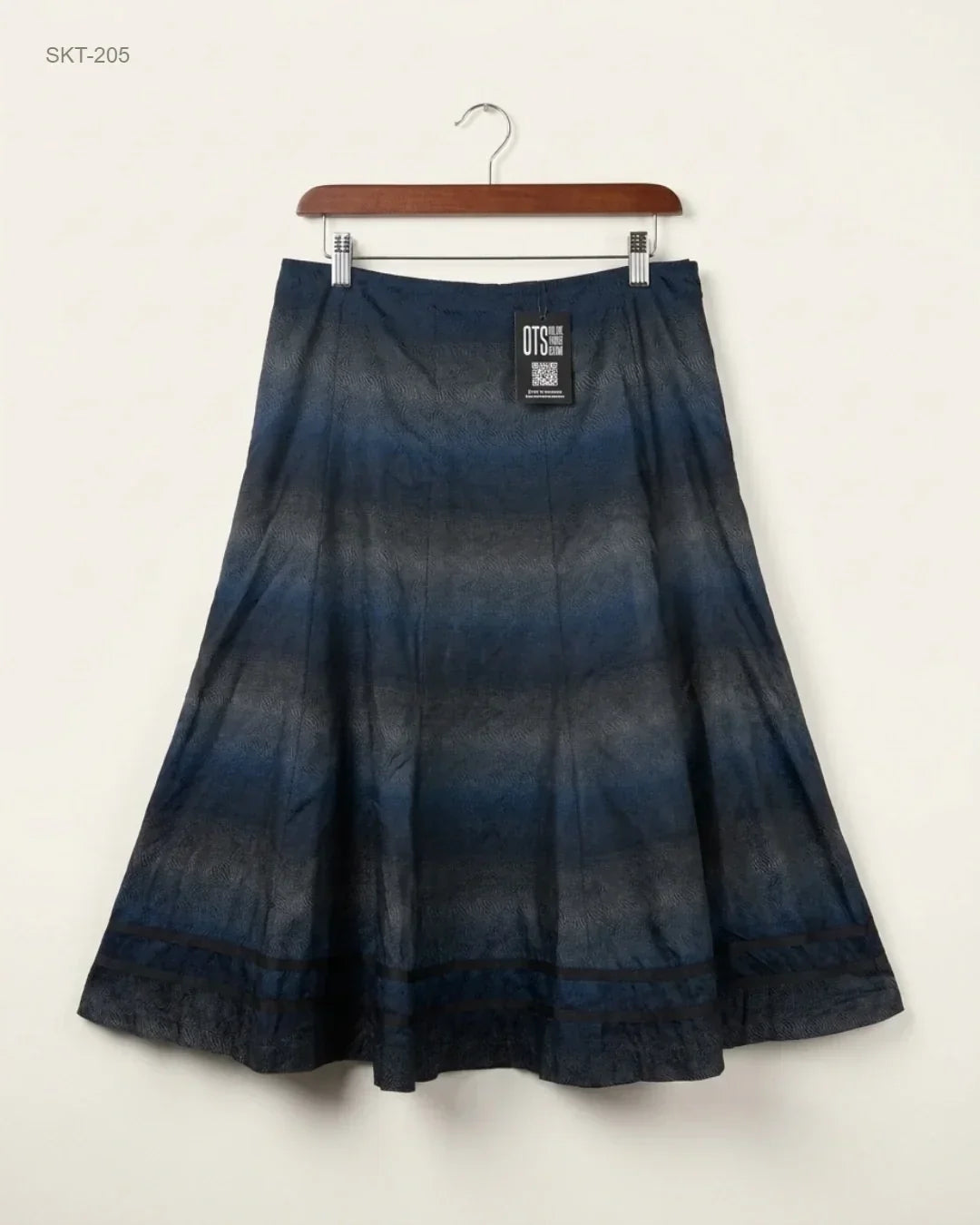 Preloved Premium Women's skirts by CUT LABEL, Black&BLUE Viscose for Womens - OTS Thrift Shop Peshawar Pakistan