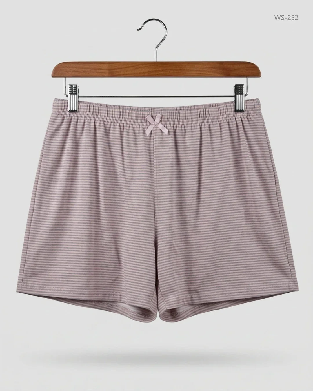 UK Imported secondhand Womens Shorts - TAHARI brand, Multi Polyester, Premium condition, for Women - Online Thrift Store Islamabad Pakistan