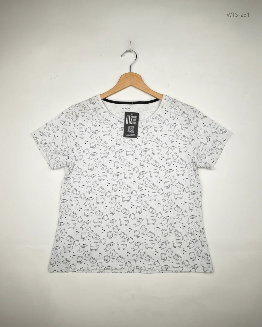UK Imported secondhand Womens Tshirts - Primark brand, White Cotton, Premium condition, for - Online Thrift Store Islamabad Pakistan